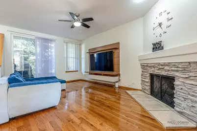 25 E Illinois Avenue, Palatine, IL 60067 - Photo 5