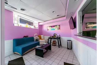 2832 N Milwaukee Avenue, Chicago, IL 60618 - Photo 3