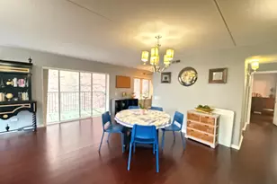 811 Chicago Ave, Evanston, IL 60202 - Photo 5