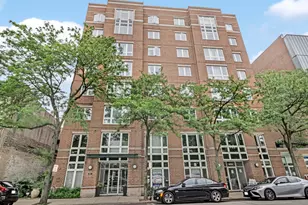 811 Chicago Ave, Evanston, IL 60202 - Photo 1