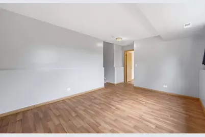 633 Indian Trail Road, Antioch, IL 60002 - Photo 13