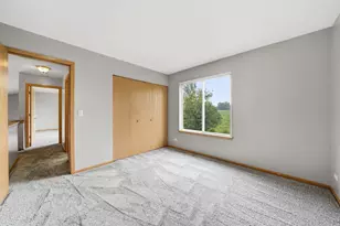 633 Indian Trail Rd, Antioch, IL 60002 - Photo 21