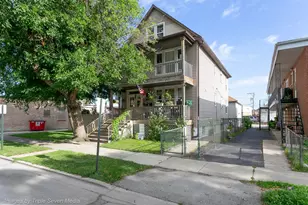 7638 W 61st Pl, Summit, IL 60501 - Photo 1