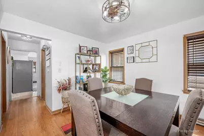 743 Newcastle Avenue, Westchester, IL 60154 - Photo 7