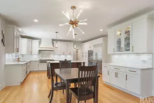 1410 W Newcastle Ct, Inverness, IL 60010 - Photo 27