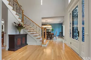 1410 W Newcastle Ct, Inverness, IL 60010 - Photo 7