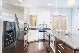 922 Warren Ave, Downers Grove, IL 60515 - Photo 5