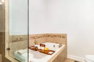 922 Warren Ave, Downers Grove, IL 60515 - Photo 17