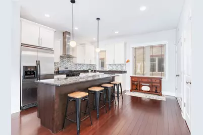 922 Warren Avenue #105, Downers Grove, IL 60515 - Photo 3