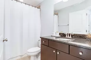 922 Warren Ave, Downers Grove, IL 60515 - Photo 21