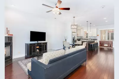922 Warren Avenue #105, Downers Grove, IL 60515 - Photo 7