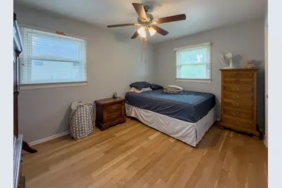 23W477 Burdette Avenue, Carol Stream, IL 60188 - Photo 11