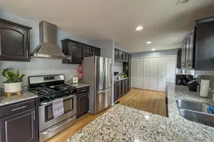 23W477 Burdette Ave, Carol Stream, IL 60188 - Photo 7
