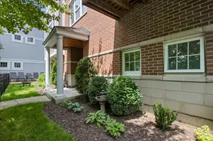 4922 S Cornell Ave, Chicago, IL 60615 - Photo 3