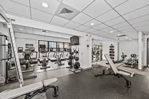 1030 N State St, Chicago, IL 60610 - Photo 7