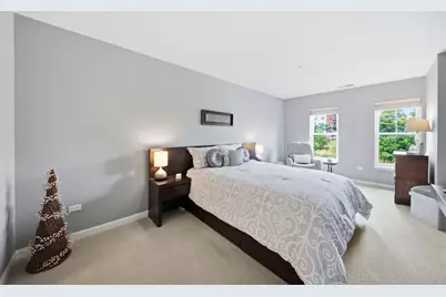 255 E Liberty Drive #305-2, Wheaton, IL 60187 - Photo 9
