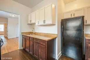 4422 N St Louis Ave, Chicago, IL 60625 - Photo 3