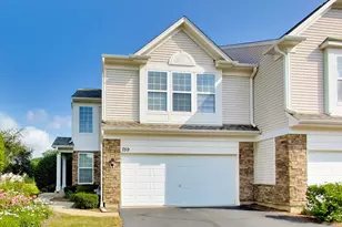 759 Pointe Dr, Crystal Lake, IL 60014 - Photo 1