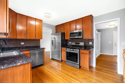 2122 Kensington Drive, Schaumburg, IL 60194 - Photo 9
