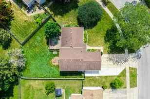 2122 Kensington Dr, Schaumburg, IL 60194 - Photo 43