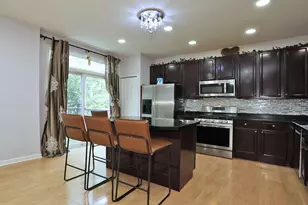 149 Fulbright Ln, Schaumburg, IL 60194 - Photo 9