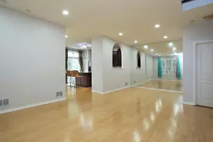 149 Fulbright Ln, Schaumburg, IL 60194 - Photo 3