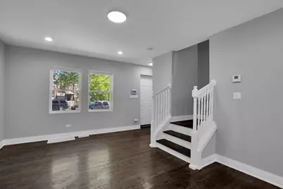 735 E 105th Street, Chicago, IL 60628 - Photo 9