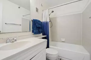 1122 N Clark St, Chicago, IL 60610 - Photo 15