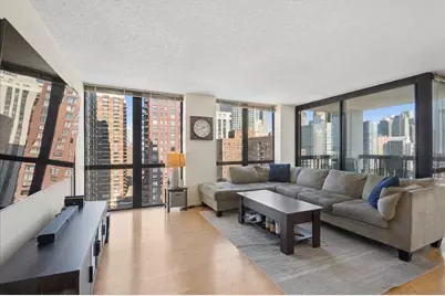 1122 N Clark Street #2108, Chicago, IL 60610 - Photo 3
