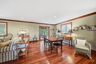 534 E Forest Ave, Wheaton, IL 60187 - Photo 7
