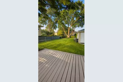 2125 Plainfield Drive, Des Plaines, IL 60018 - Photo 21