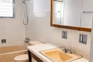 2125 Plainfield Dr, Des Plaines, IL 60018 - Photo 13