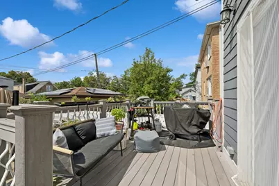 5351 W Foster Avenue, Chicago, IL 60630 - Photo 9