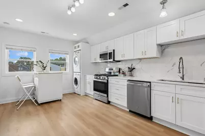 5351 W Foster Avenue, Chicago, IL 60630 - Photo 19