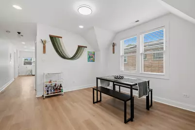 5351 W Foster Avenue, Chicago, IL 60630 - Photo 17