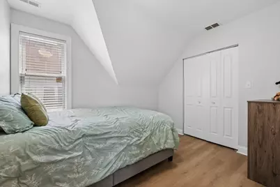 5351 W Foster Avenue, Chicago, IL 60630 - Photo 21
