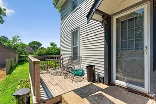 807 Garfield Ave, Belvidere, IL 61008 - Photo 3