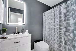 628 Primrose Ln, Schaumburg, IL 60194 - Photo 17