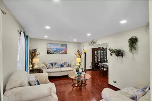 628 Primrose Ln, Schaumburg, IL 60194 - Photo 3