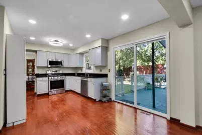 628 Primrose Lane, Schaumburg, IL 60194 - Photo 11