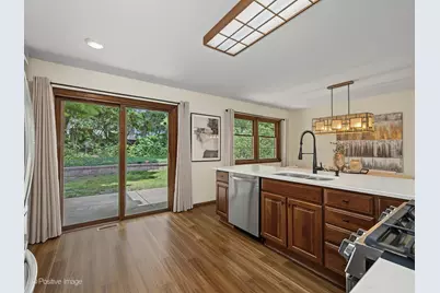 800 Marston Avenue NE, Glen Ellyn, IL 60137 - Photo 13