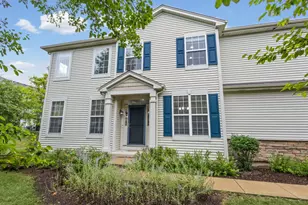 580 S Jade Ln, Round Lake, IL 60073 - Photo 1