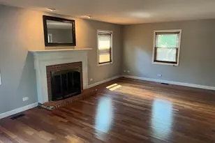 1927 Farmington Ct, Naperville, IL 60565 - Photo 3