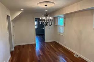 1927 Farmington Ct, Naperville, IL 60565 - Photo 5