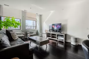 780 S Federal St, Chicago, IL 60605 - Photo 3