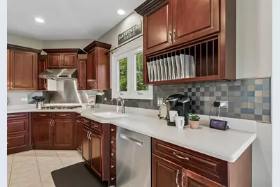 184 Bluebird Court, Hawthorn Woods, IL 60047 - Photo 15