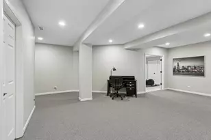 184 Bluebird Ct, Hawthorn Woods, IL 60047 - Photo 45