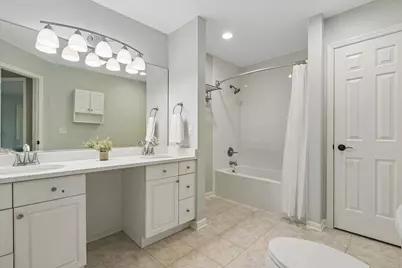 184 Bluebird Court, Hawthorn Woods, IL 60047 - Photo 35