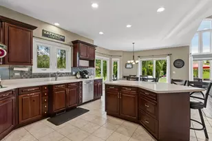 184 Bluebird Ct, Hawthorn Woods, IL 60047 - Photo 19