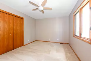 8608 Lamon Ave, Burbank, IL 60459 - Photo 15